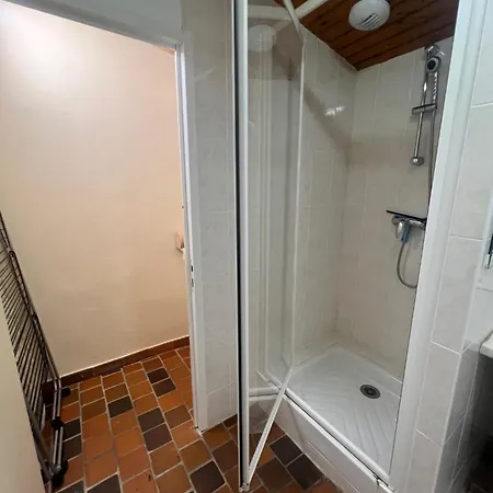 Holiday home Maison Familiale 6 A 8 Personnes Centre