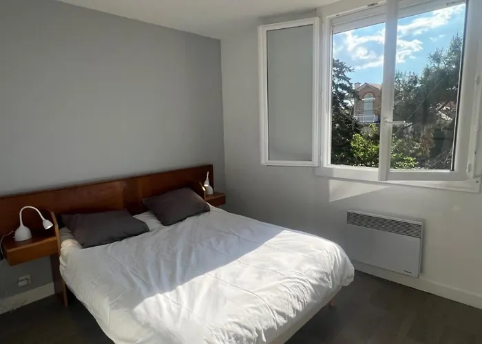 Maison Familiale 6 A 8 Personnes Centre 펜션 *